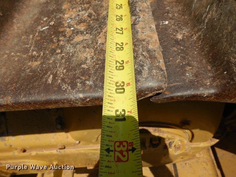 image for item DH0942 1976 Caterpillar D8K  pipelayer