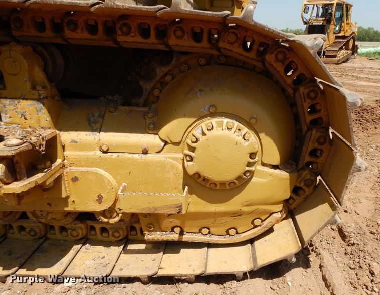 image for item DH0942 1976 Caterpillar D8K  pipelayer