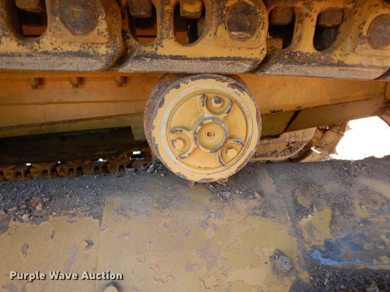 image for item DH0942 1976 Caterpillar D8K  pipelayer