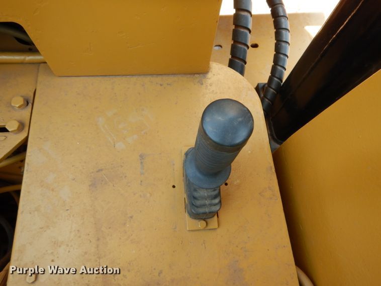 image for item DH0943 1979 Caterpillar D8K  pipelayer