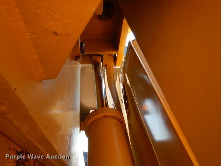 image for item DH0943 1979 Caterpillar D8K  pipelayer