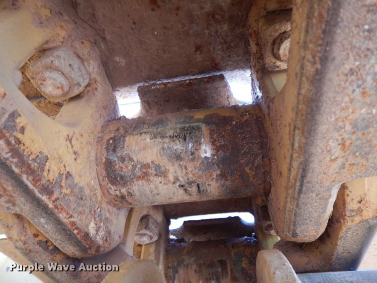 image for item DH0943 1979 Caterpillar D8K  pipelayer