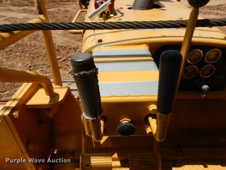 image for item DH0944 1982 Caterpillar D8K  pipelayer