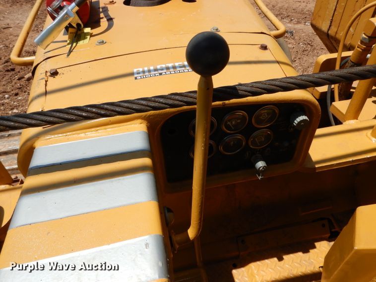 image for item DH0944 1982 Caterpillar D8K  pipelayer