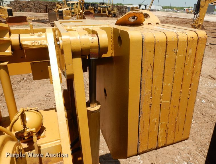 image for item DH0944 1982 Caterpillar D8K  pipelayer