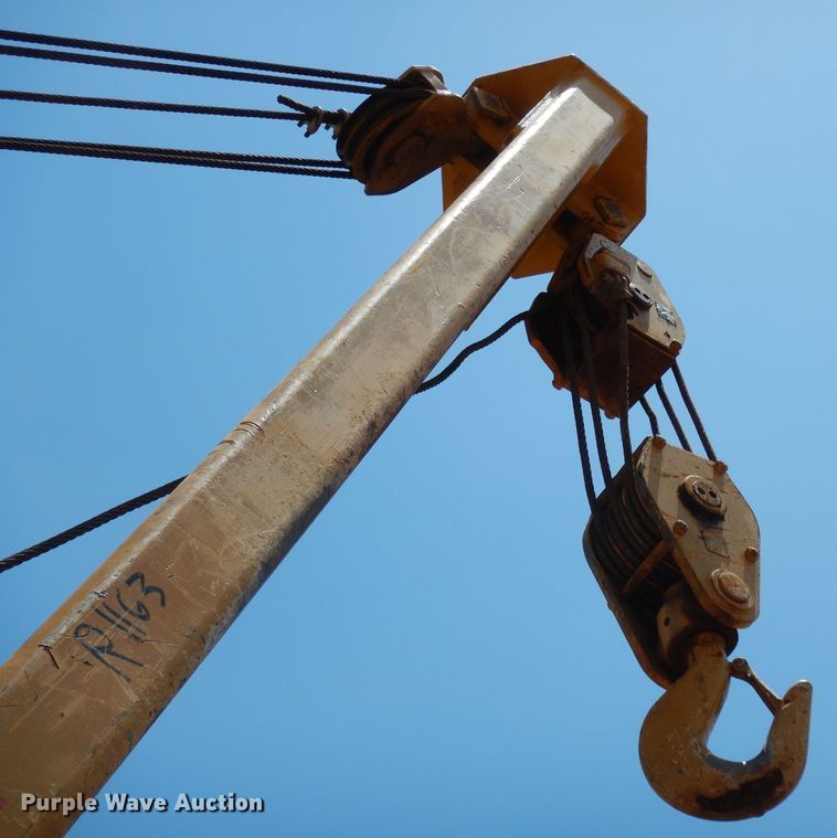 image for item DH0944 1982 Caterpillar D8K  pipelayer