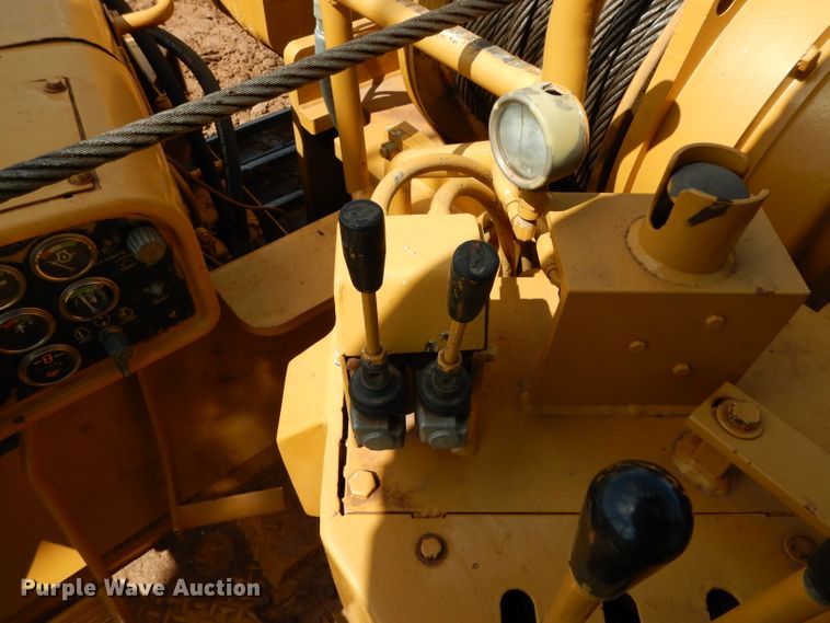 image for item DH0945 1982 Caterpillar D8K  pipelayer