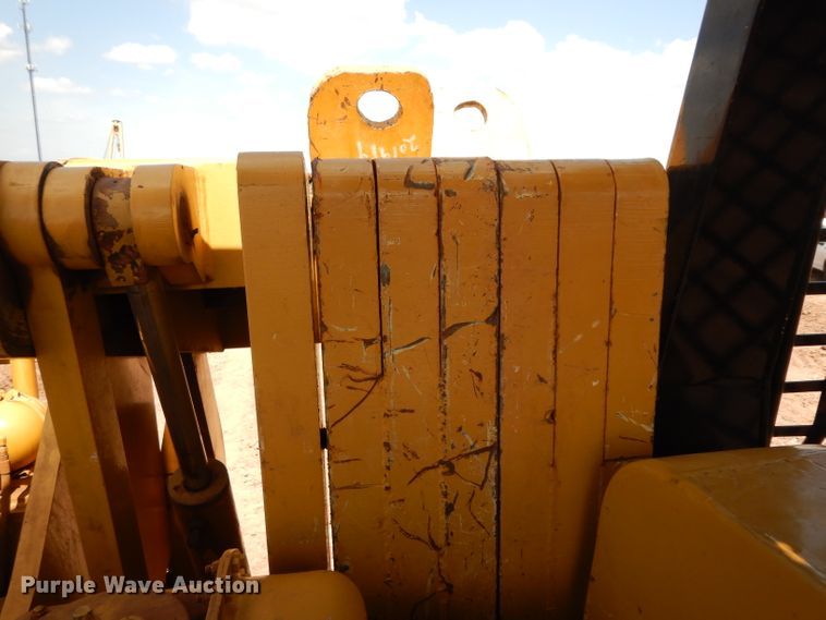 image for item DH0945 1982 Caterpillar D8K  pipelayer