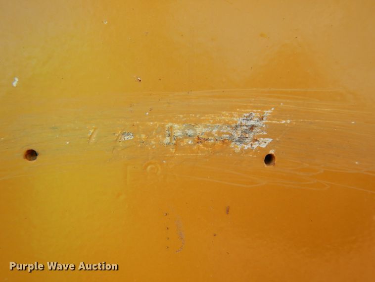 image for item DH0945 1982 Caterpillar D8K  pipelayer