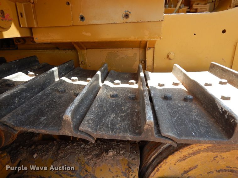 image for item DH0946 1977 Caterpillar D8K  pipelayer