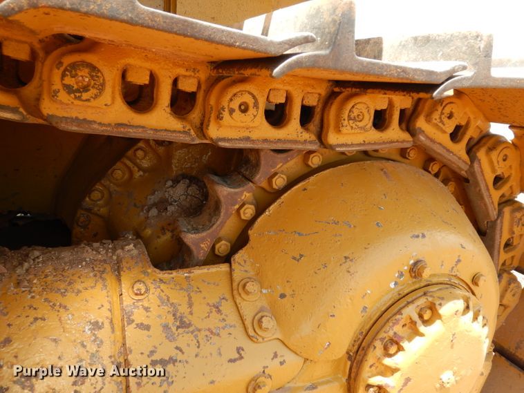 image for item DH0946 1977 Caterpillar D8K  pipelayer