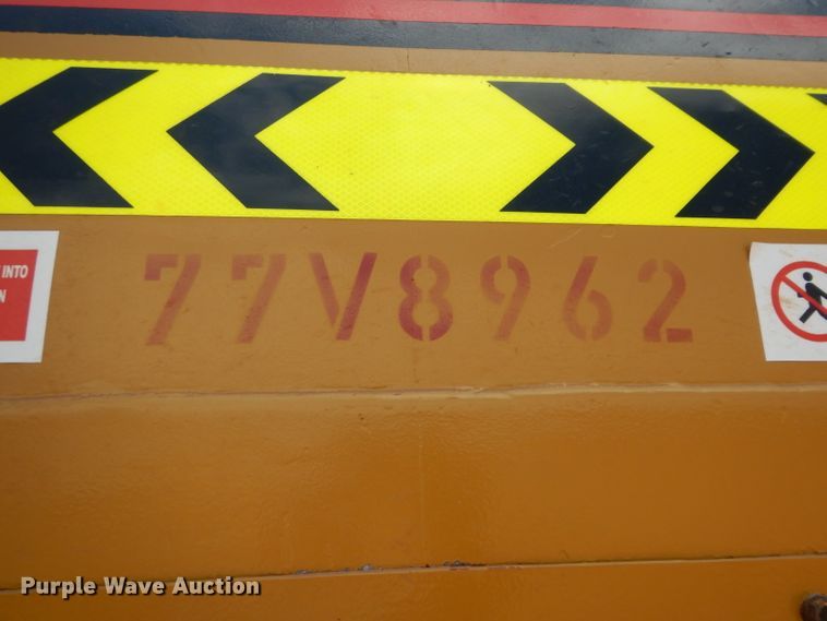 image for item DH0946 1977 Caterpillar D8K  pipelayer