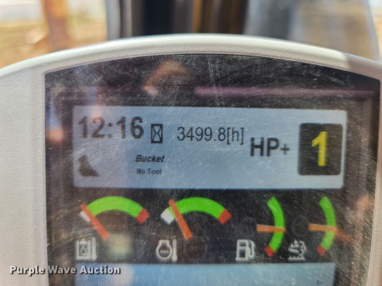 image for item DH0947 2018 Caterpillar 330FL  excavator