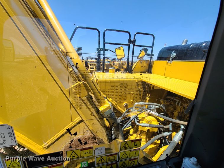 image for item DH0947 2018 Caterpillar 330FL  excavator