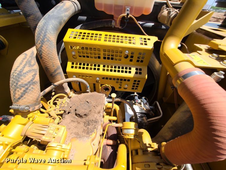 image for item DH0947 2018 Caterpillar 330FL  excavator