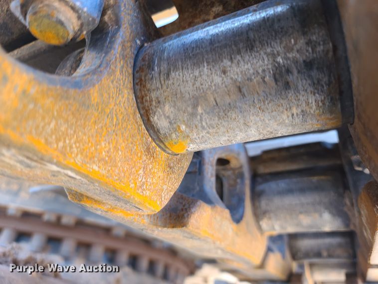 image for item DH0948 2018 Caterpillar 330FL  excavator