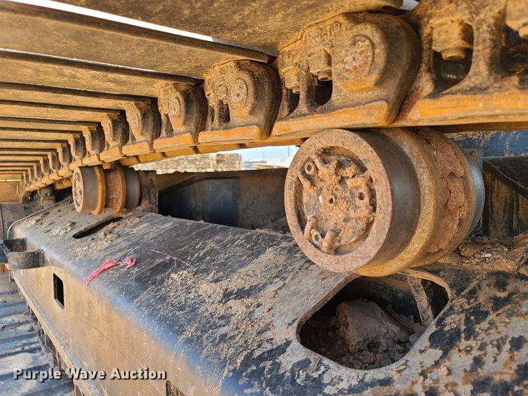 image for item DH0948 2018 Caterpillar 330FL  excavator