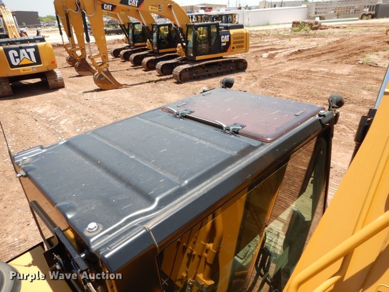 image for item DH0949 2018 Caterpillar 330FL  excavator