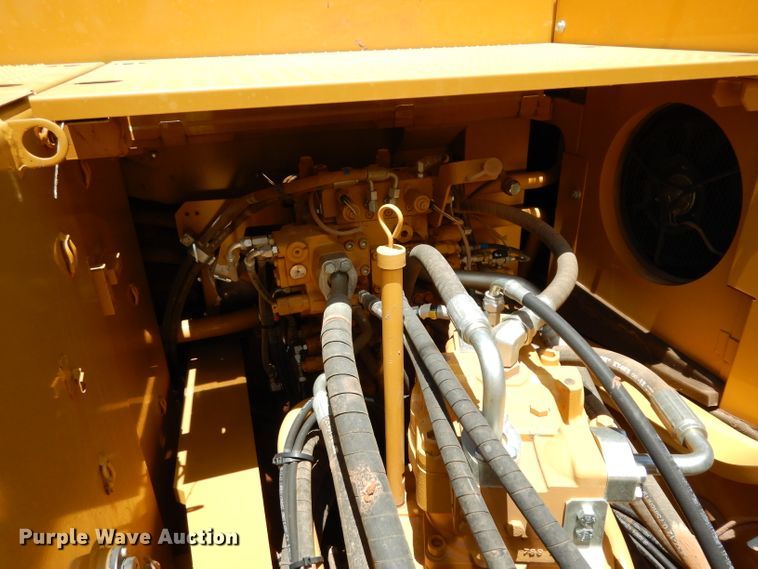 image for item DH0949 2018 Caterpillar 330FL  excavator