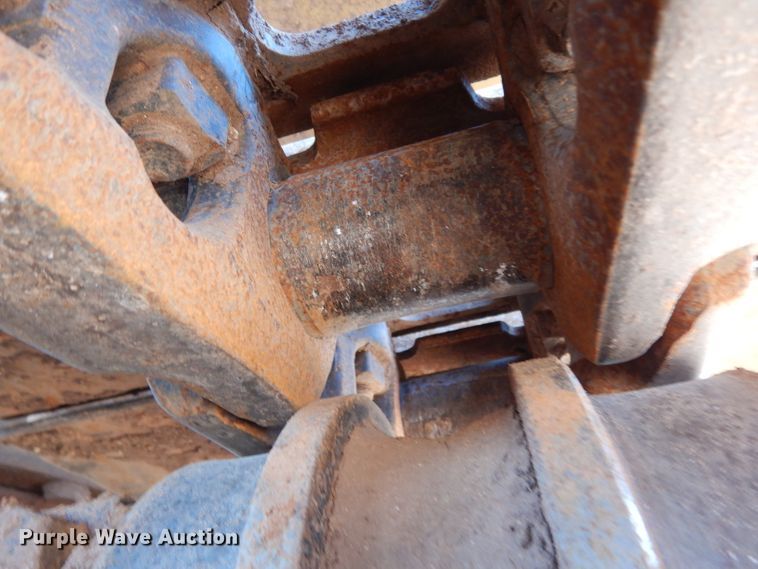 image for item DH0949 2018 Caterpillar 330FL  excavator