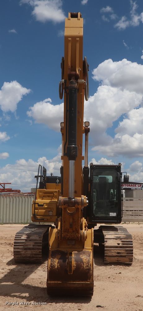 image for item DH0950 2018 Caterpillar 330FL  excavator