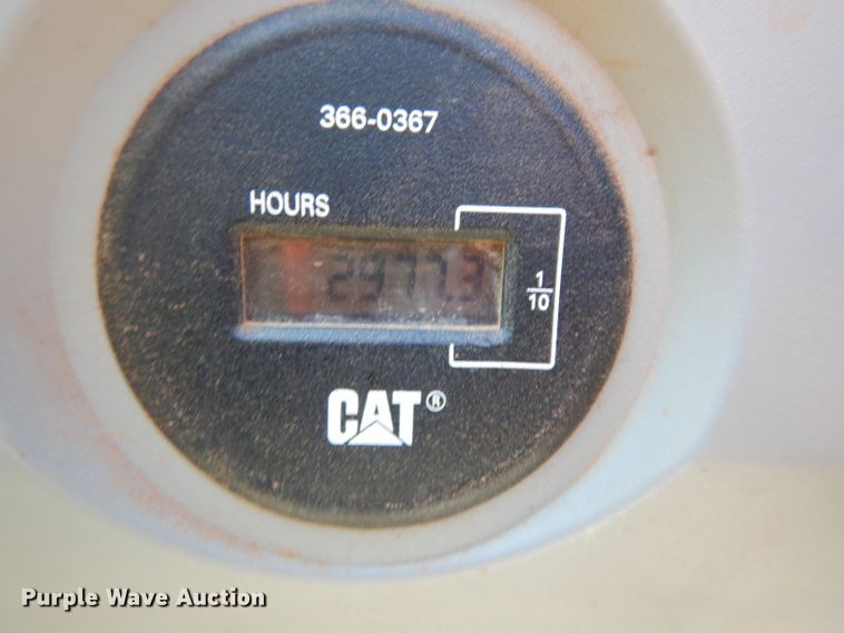 image for item DH0950 2018 Caterpillar 330FL  excavator