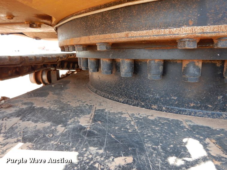 image for item DH0950 2018 Caterpillar 330FL  excavator