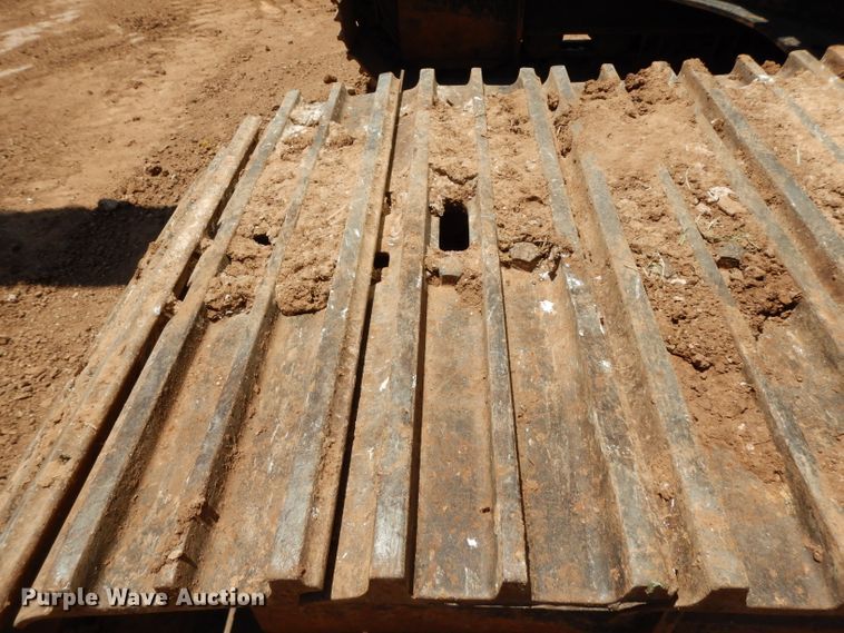 image for item DH0950 2018 Caterpillar 330FL  excavator