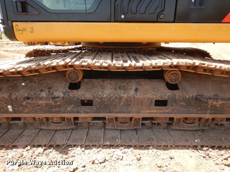 image for item DH0950 2018 Caterpillar 330FL  excavator