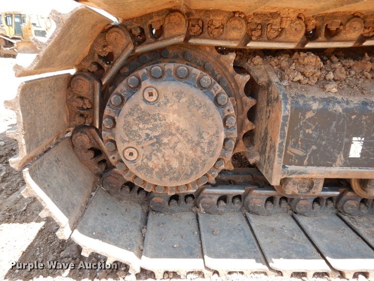 image for item DH0950 2018 Caterpillar 330FL  excavator