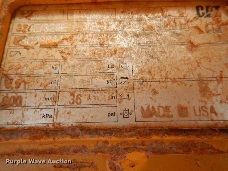 image for item DH0951 2018 Caterpillar 330FL  excavator