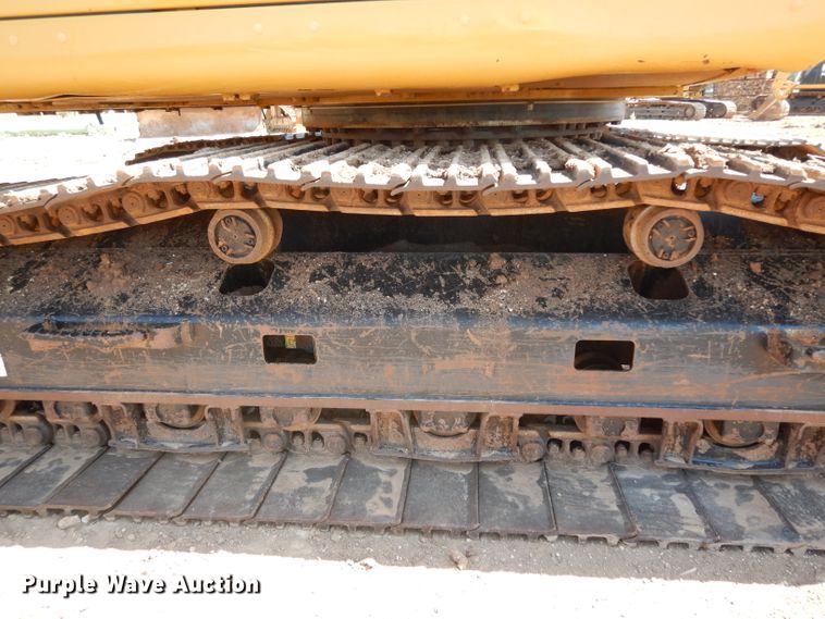 image for item DH0951 2018 Caterpillar 330FL  excavator