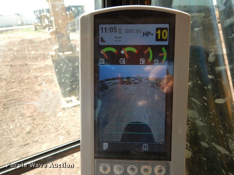 image for item DH0952 2018 Caterpillar 330FL  excavator