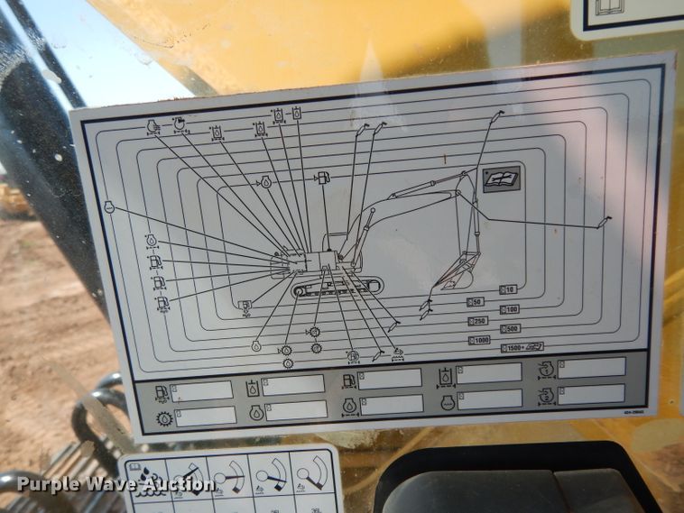 image for item DH0952 2018 Caterpillar 330FL  excavator