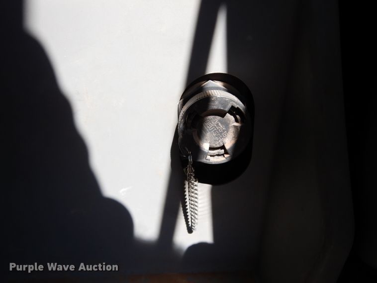 image for item DH0952 2018 Caterpillar 330FL  excavator