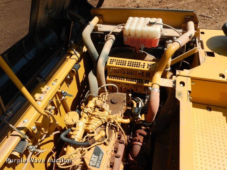 image for item DH0952 2018 Caterpillar 330FL  excavator
