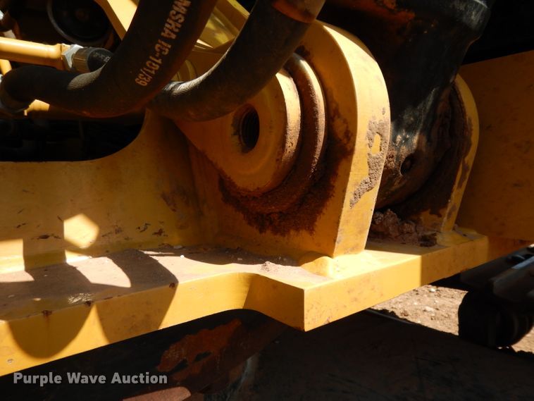 image for item DH0952 2018 Caterpillar 330FL  excavator