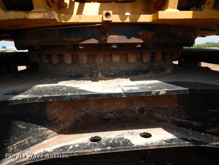 image for item DH0952 2018 Caterpillar 330FL  excavator