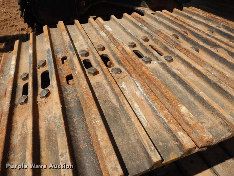 image for item DH0952 2018 Caterpillar 330FL  excavator