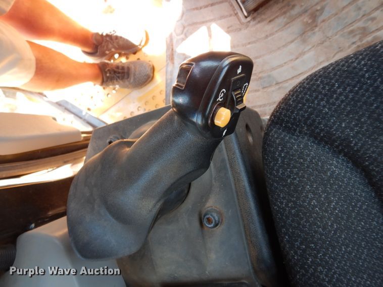 image for item DH0953 2018 Caterpillar D6T XL  dozer