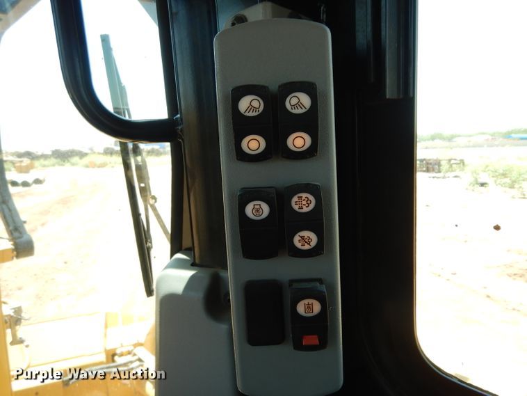 image for item DH0953 2018 Caterpillar D6T XL  dozer