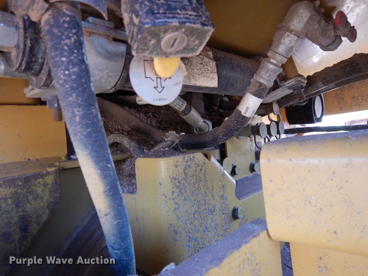 image for item DH0953 2018 Caterpillar D6T XL  dozer