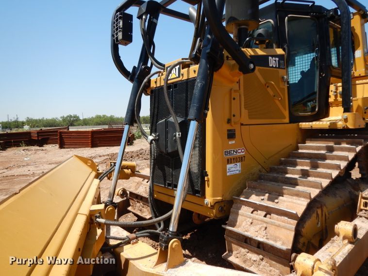 image for item DH0953 2018 Caterpillar D6T XL  dozer