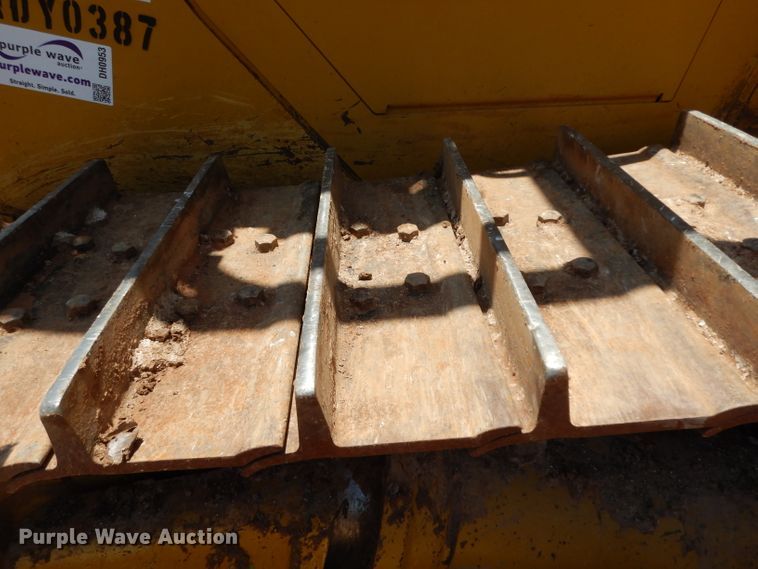 image for item DH0953 2018 Caterpillar D6T XL  dozer