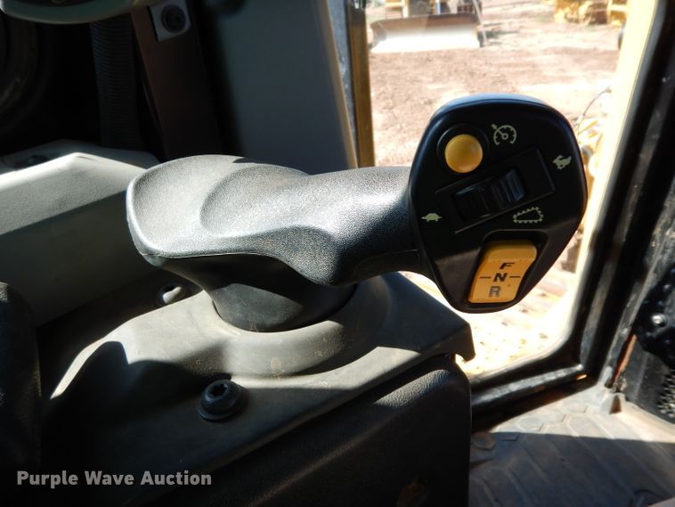 image for item DH0954 2018 Caterpillar D6T XW  dozer