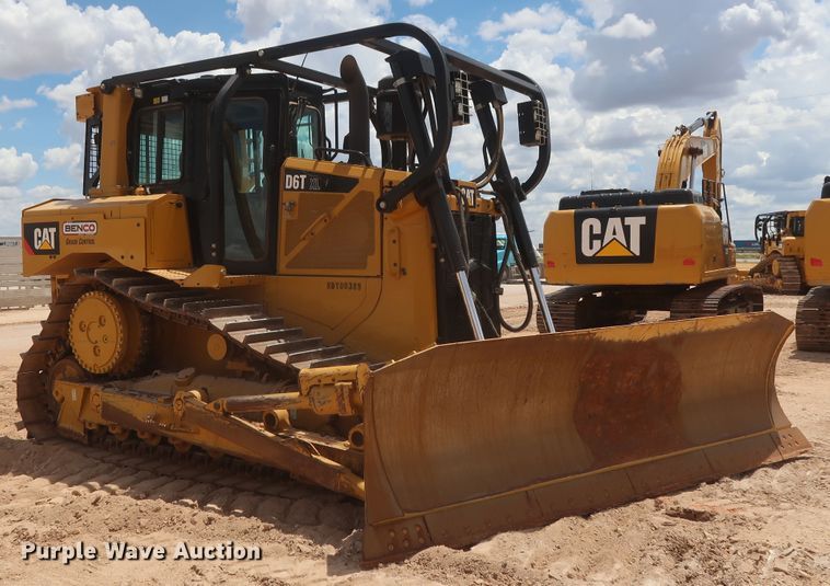 image for item DH0956 2018 Caterpillar D6T XL  dozer