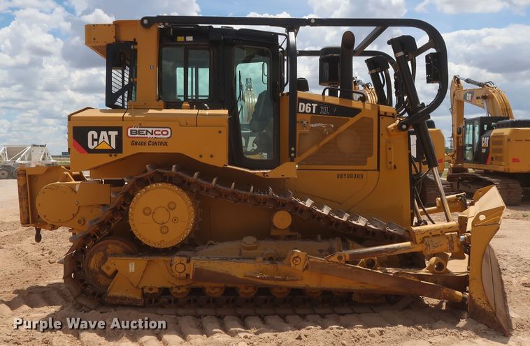 image for item DH0956 2018 Caterpillar D6T XL  dozer