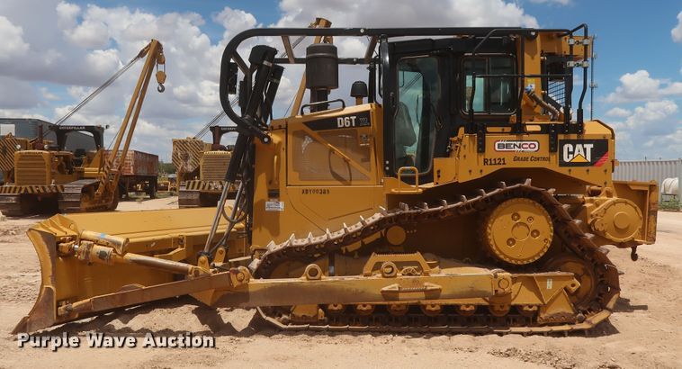 image for item DH0956 2018 Caterpillar D6T XL  dozer