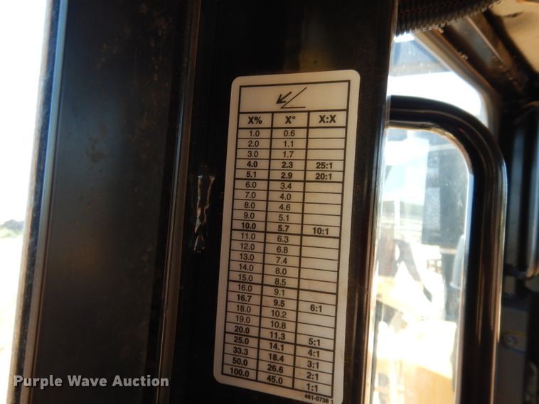 image for item DH0956 2018 Caterpillar D6T XL  dozer