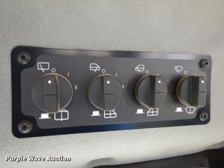 image for item DH0956 2018 Caterpillar D6T XL  dozer